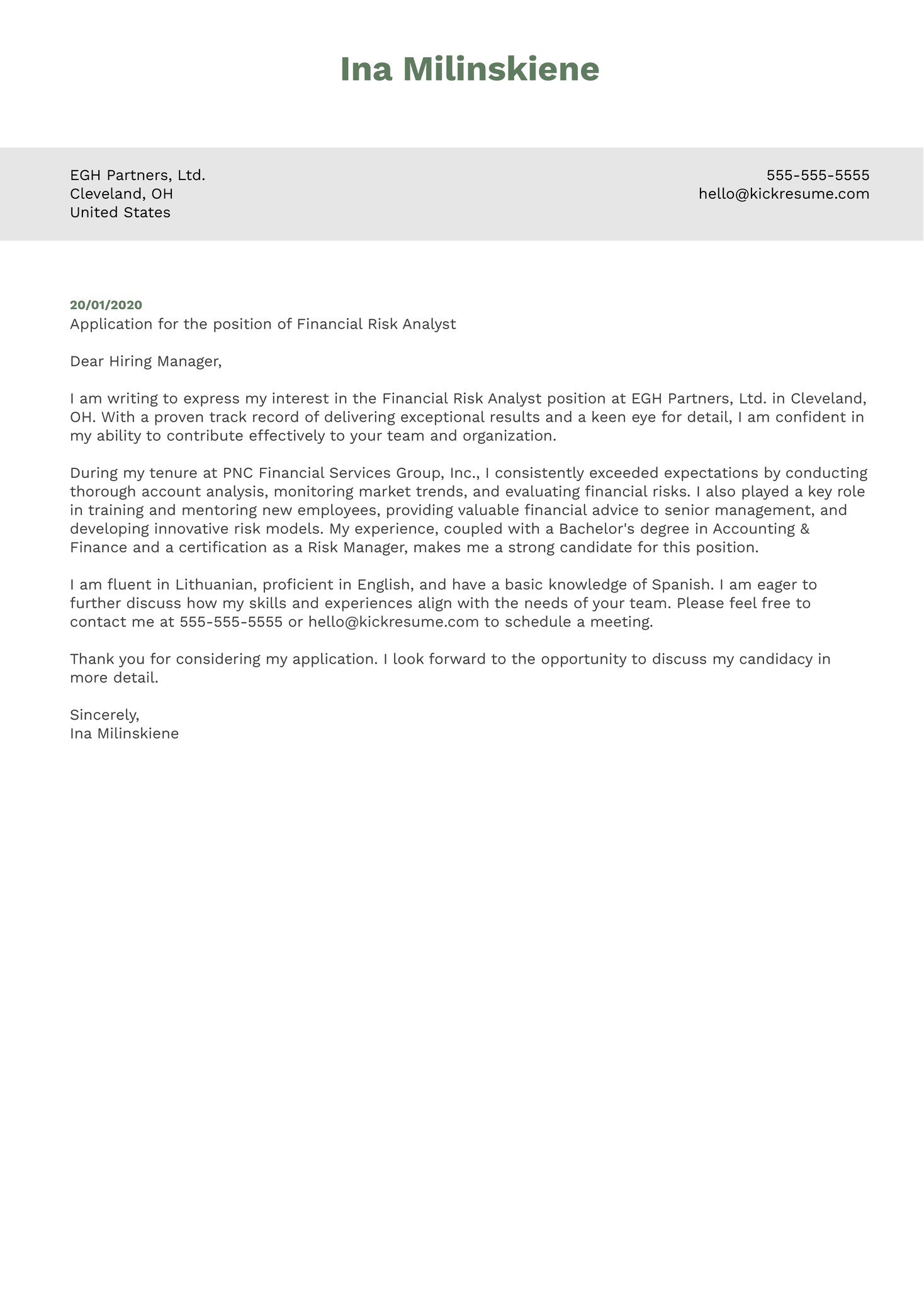Financial Risk Analyst Cover Letter Example